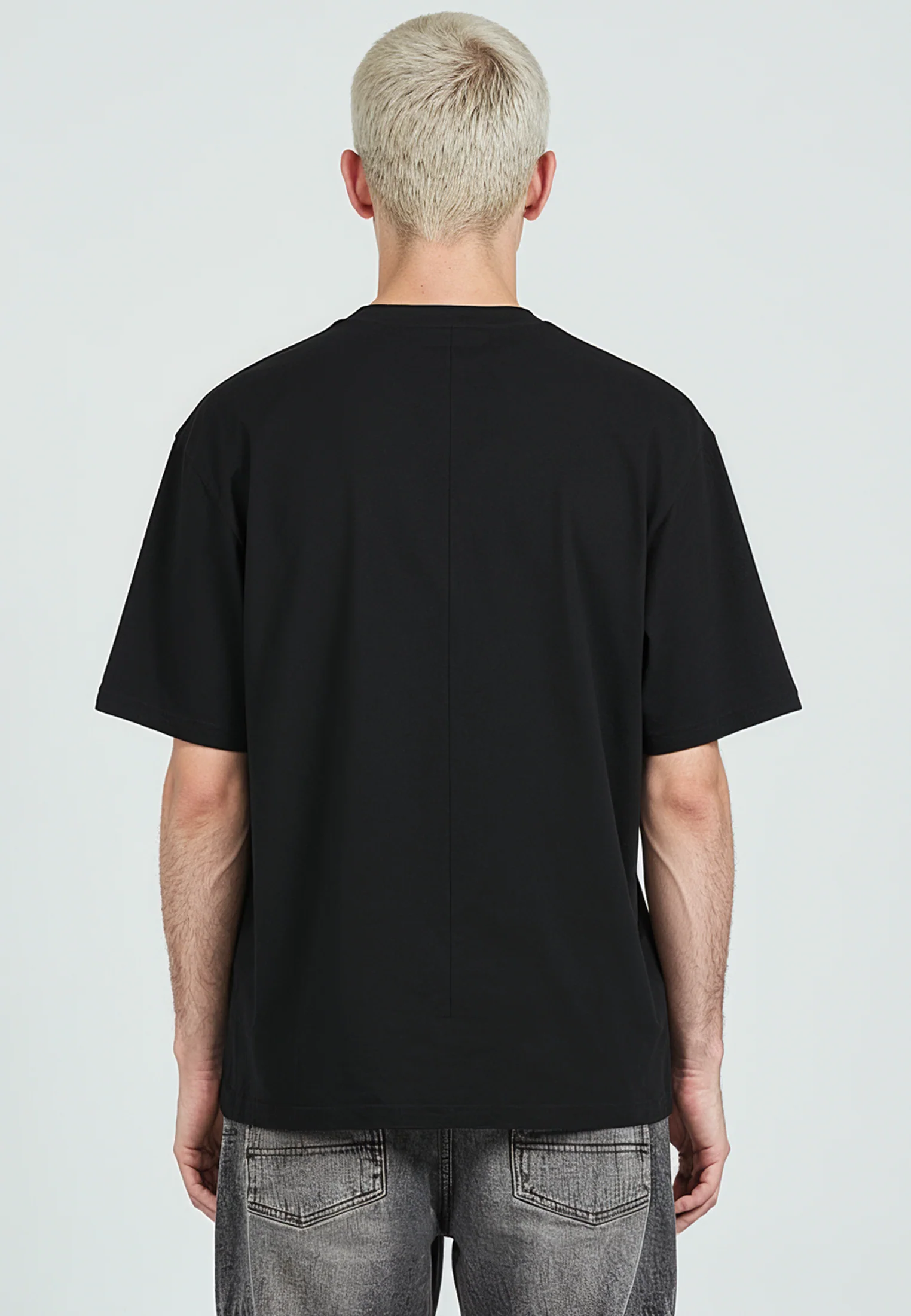 QUEEN T-SHIRT BLACK - Image 3