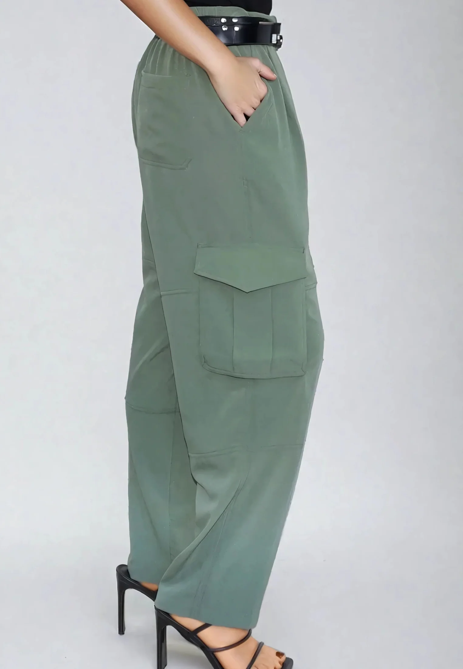 RAY KHAKI CARGO TROUSERS - Image 4