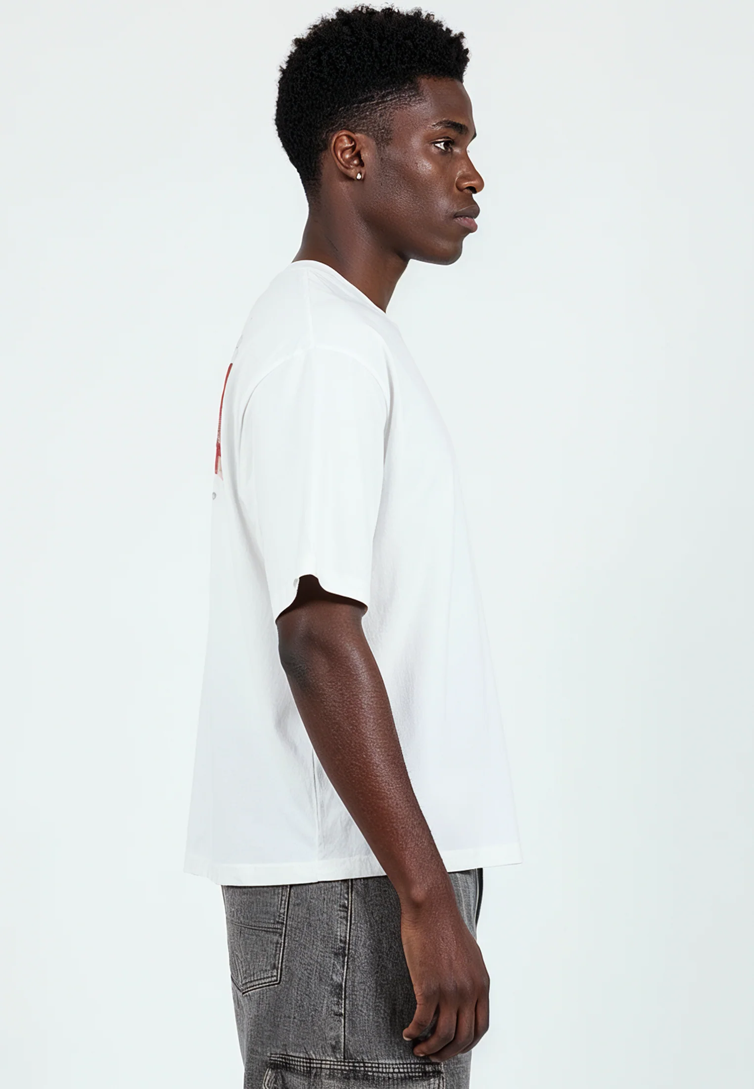 RED TAB CROP T-SHIRT WHITE - Image 5