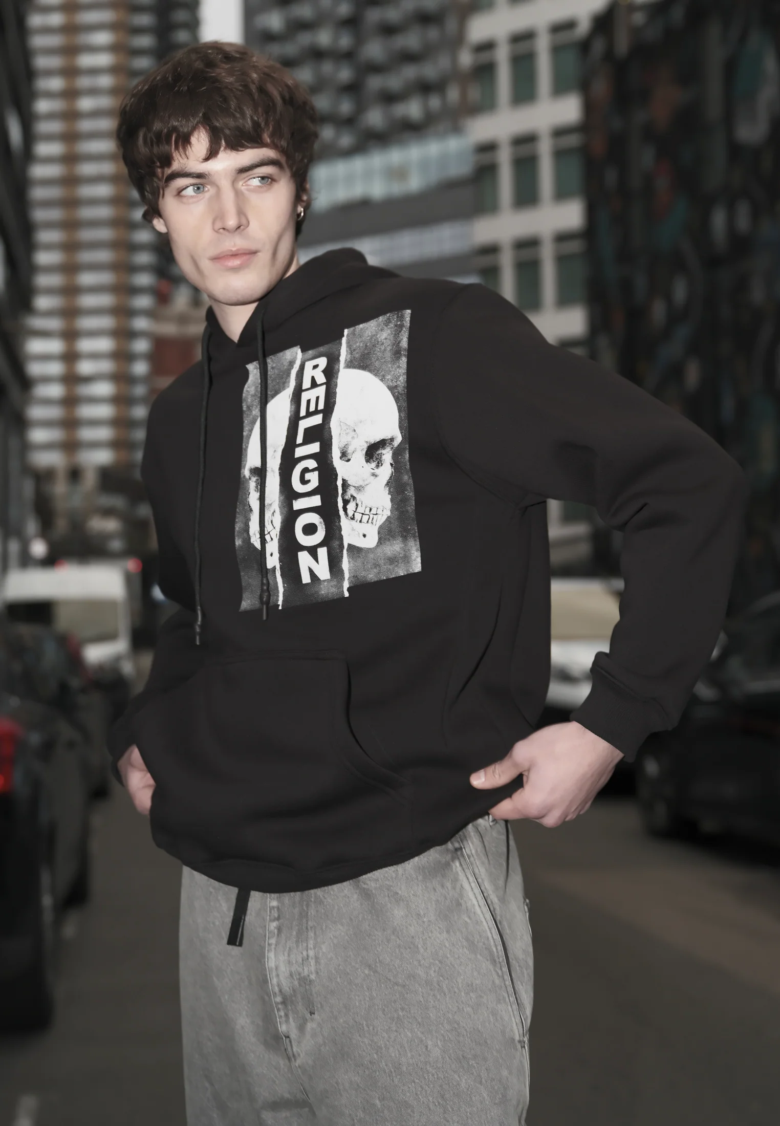 RIPPED HOODIE BLACK - Image 6