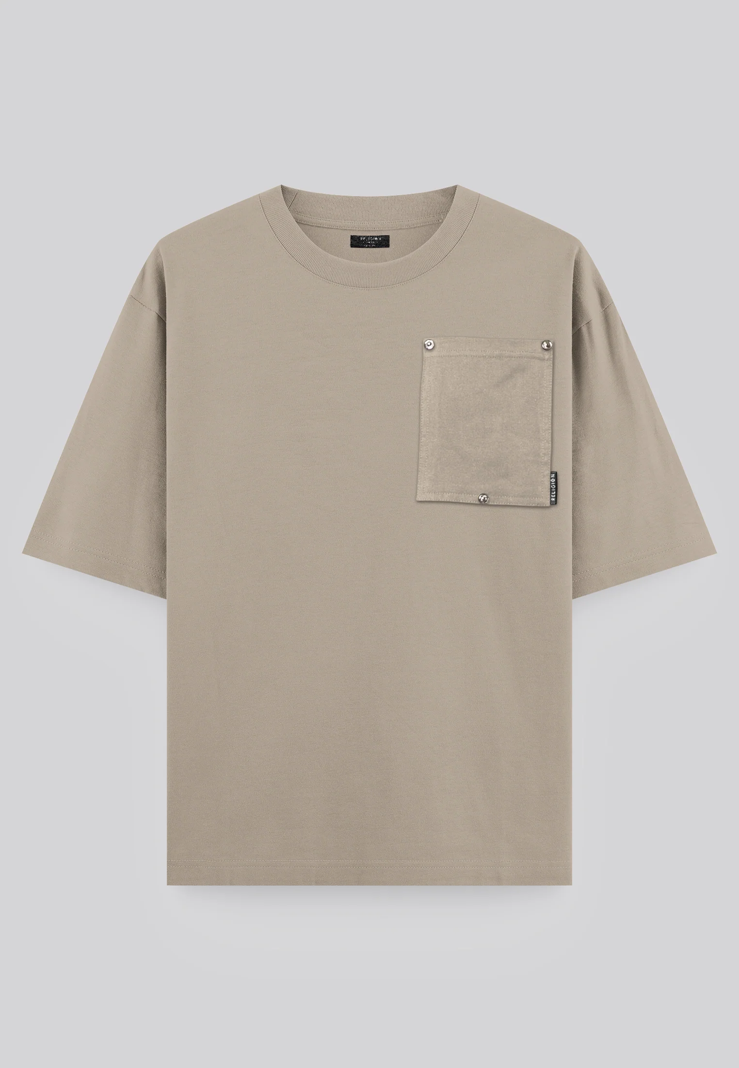 RIVET OVERSIZED T-SHIRT FAWN - Image 6
