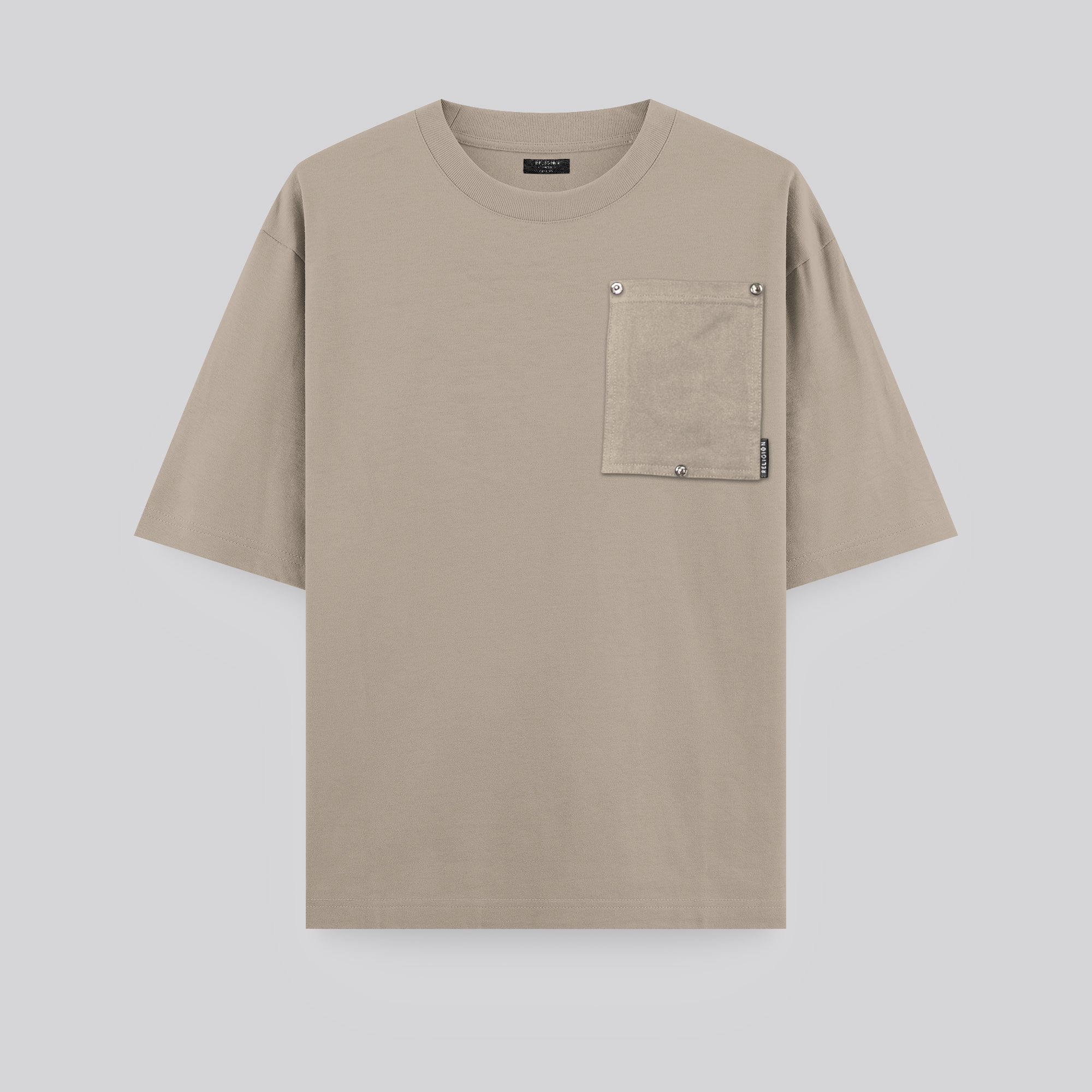 RIVET OVERSIZED T-SHIRT FAWN - Image 7