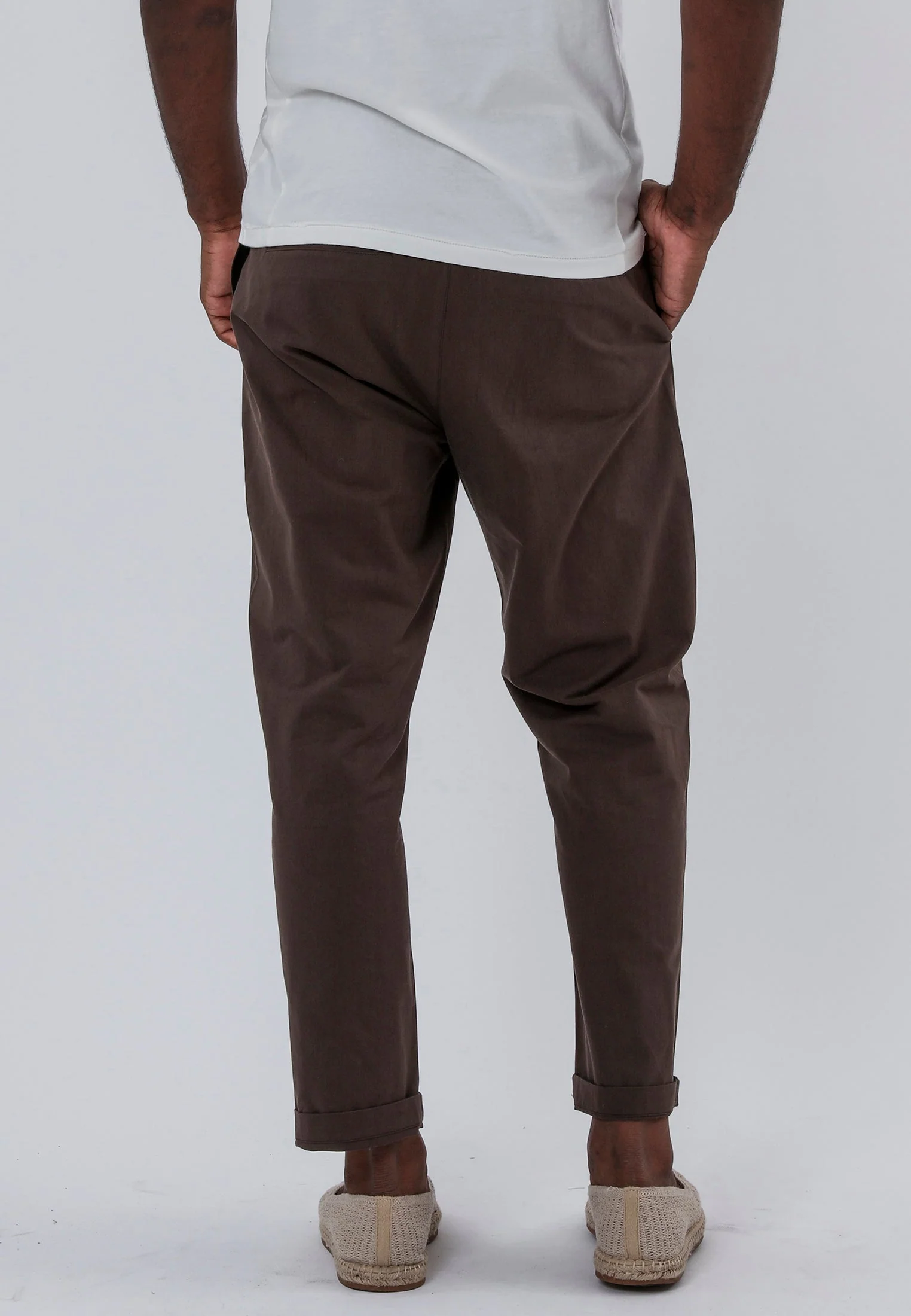 SAINT-TROPEZ LIGHTWEIGHT HOLIDAY CHINOS CHOCOLATE - Image 4
