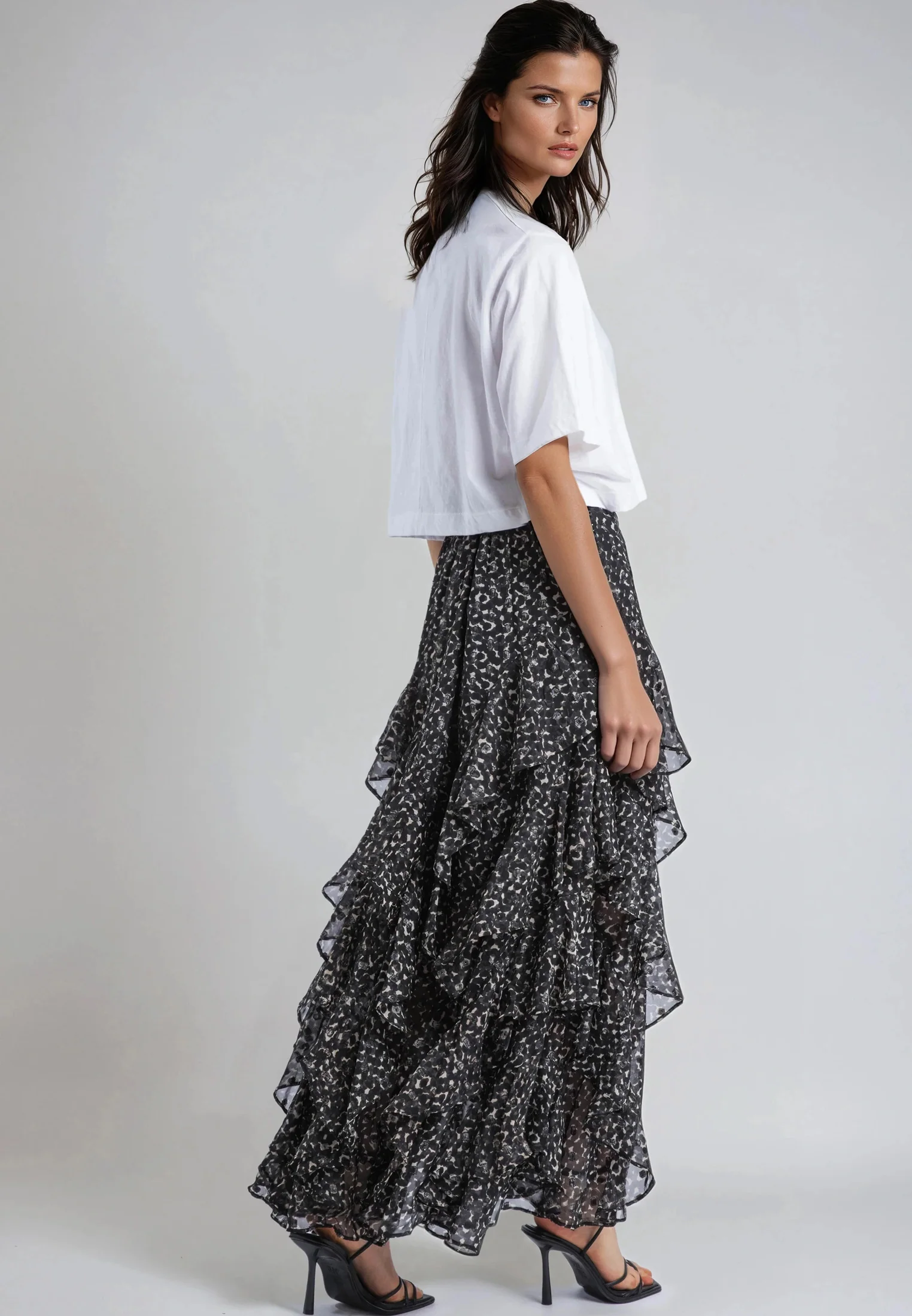 SCARLET SKIRT BLACK & WHITE - Image 4