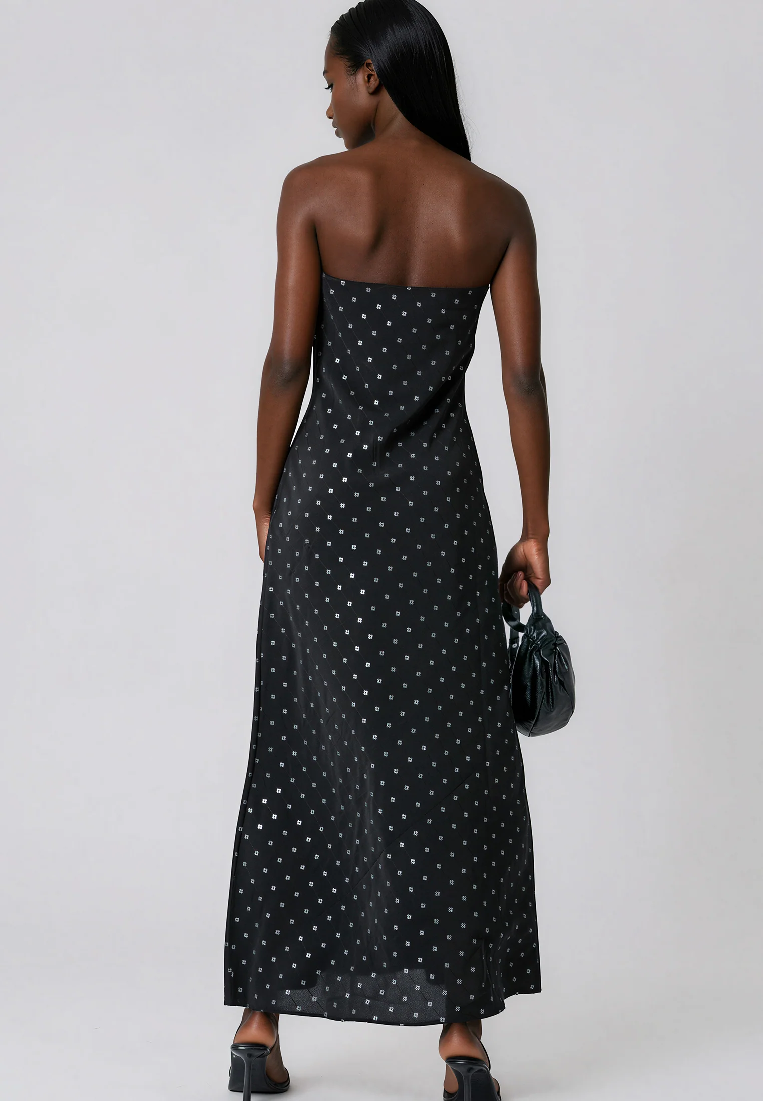 MILA MAXI DRESS BLACK - Image 2