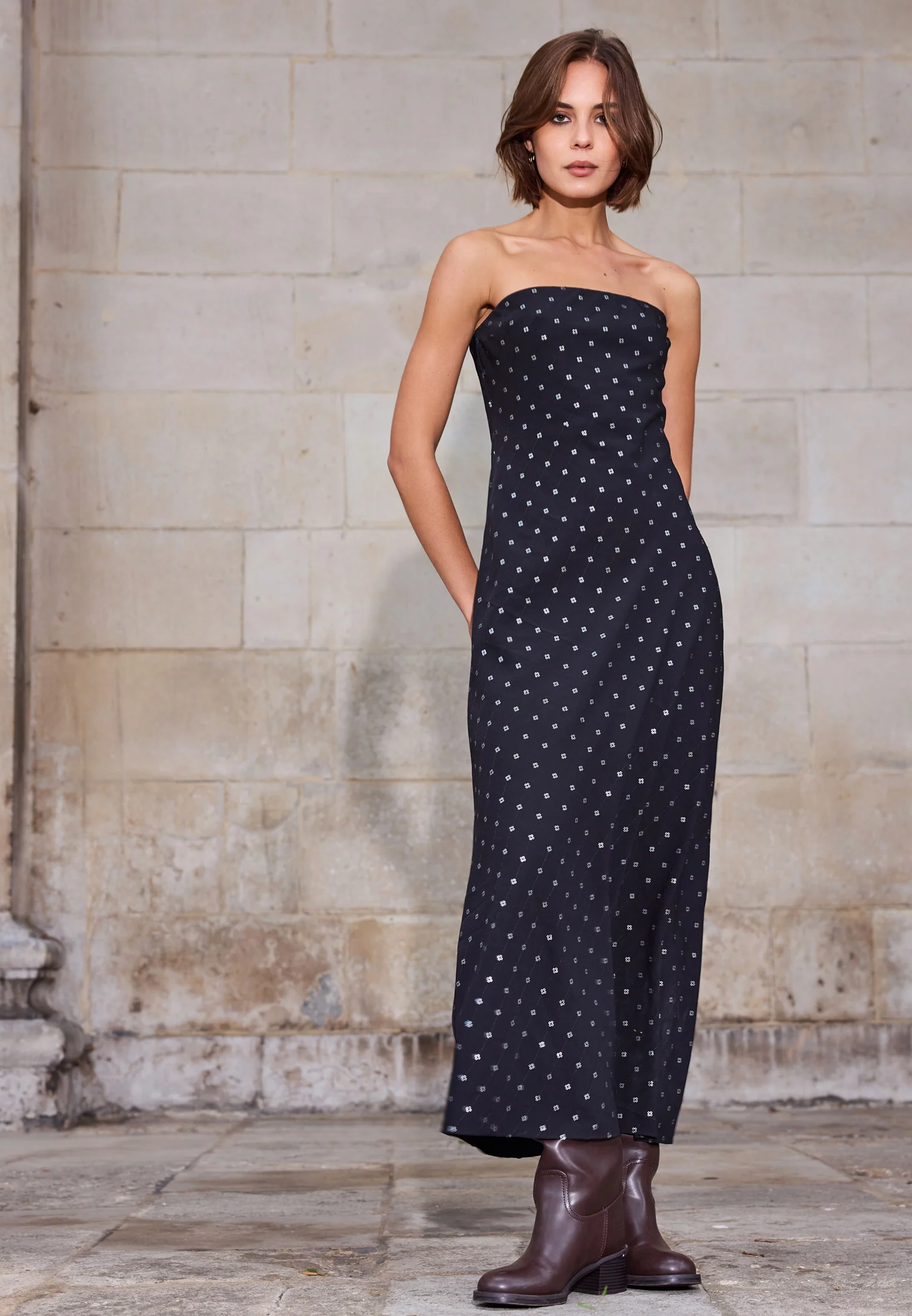 MILA MAXI DRESS BLACK - Image 5