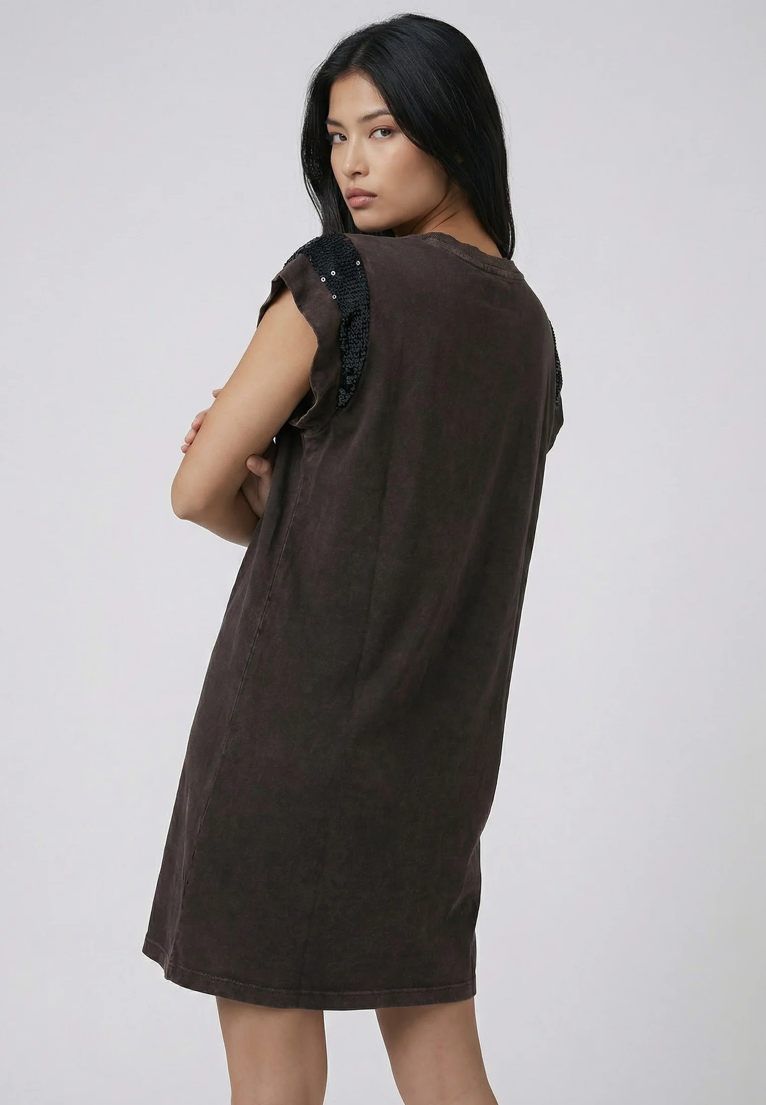 SEQUIN DRESS CHOCOLATE RUST - Image 3