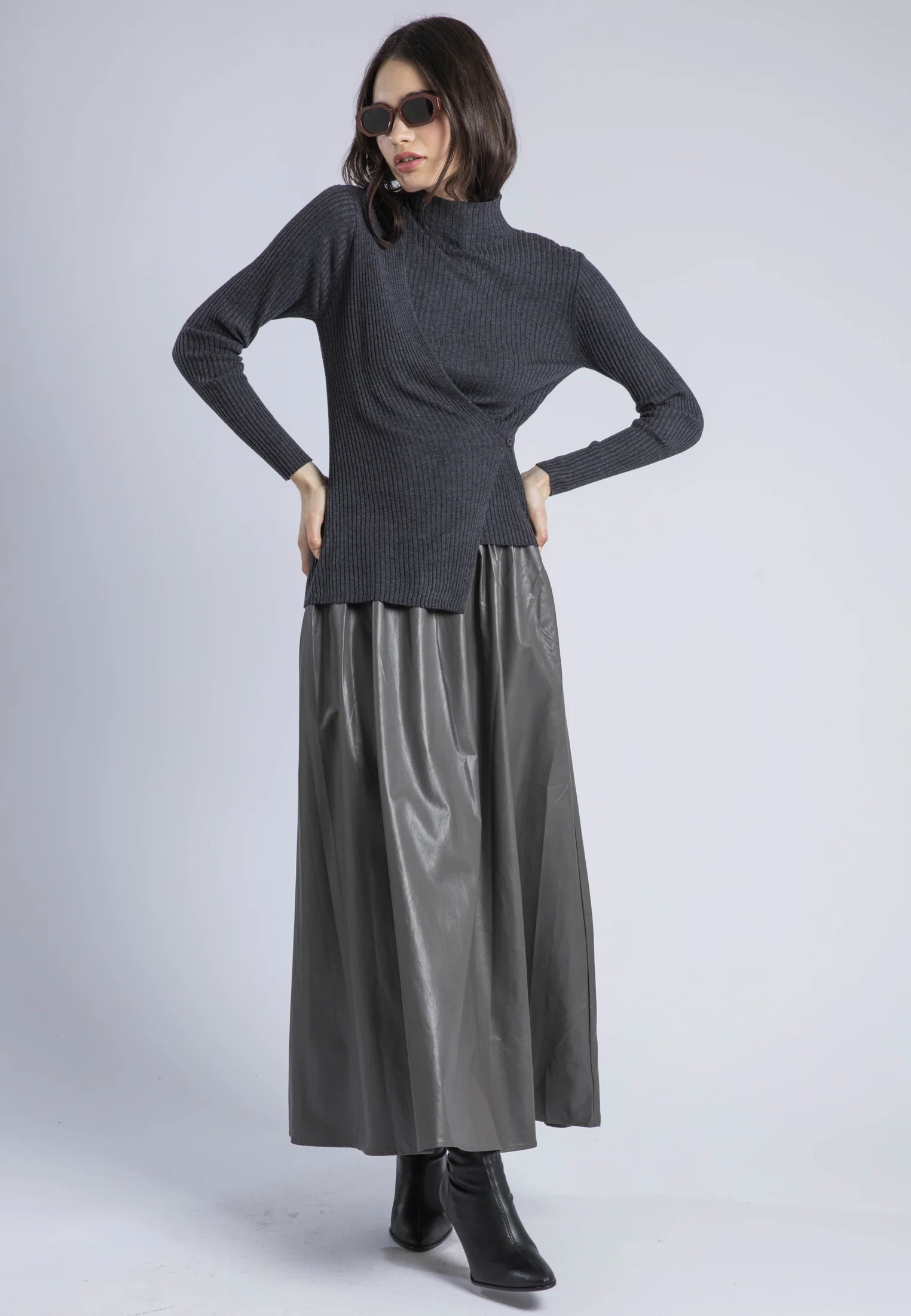 SERENA WRAP JUMPER CHARCOAL - Image 6