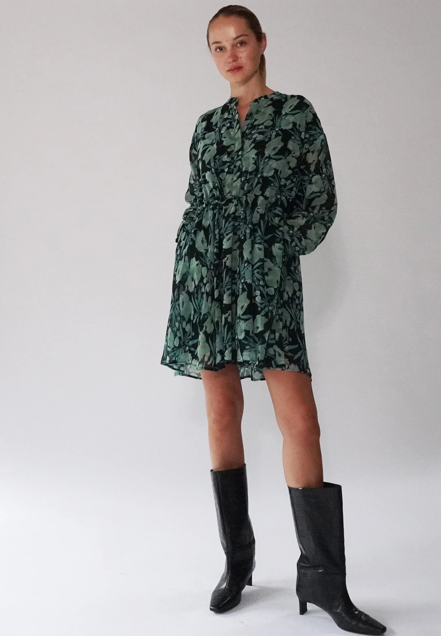 SERENE DRESS PRIME GREEN - Image 6