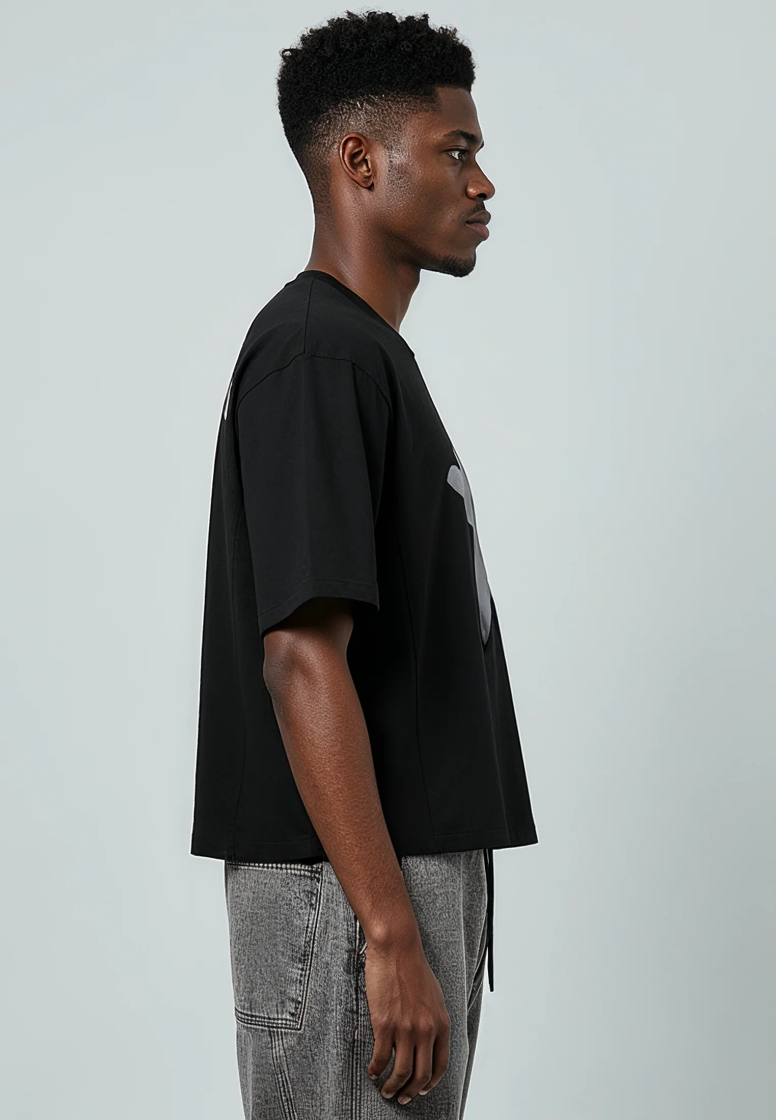 STAR CROP T-SHIRT BLACK - Image 4