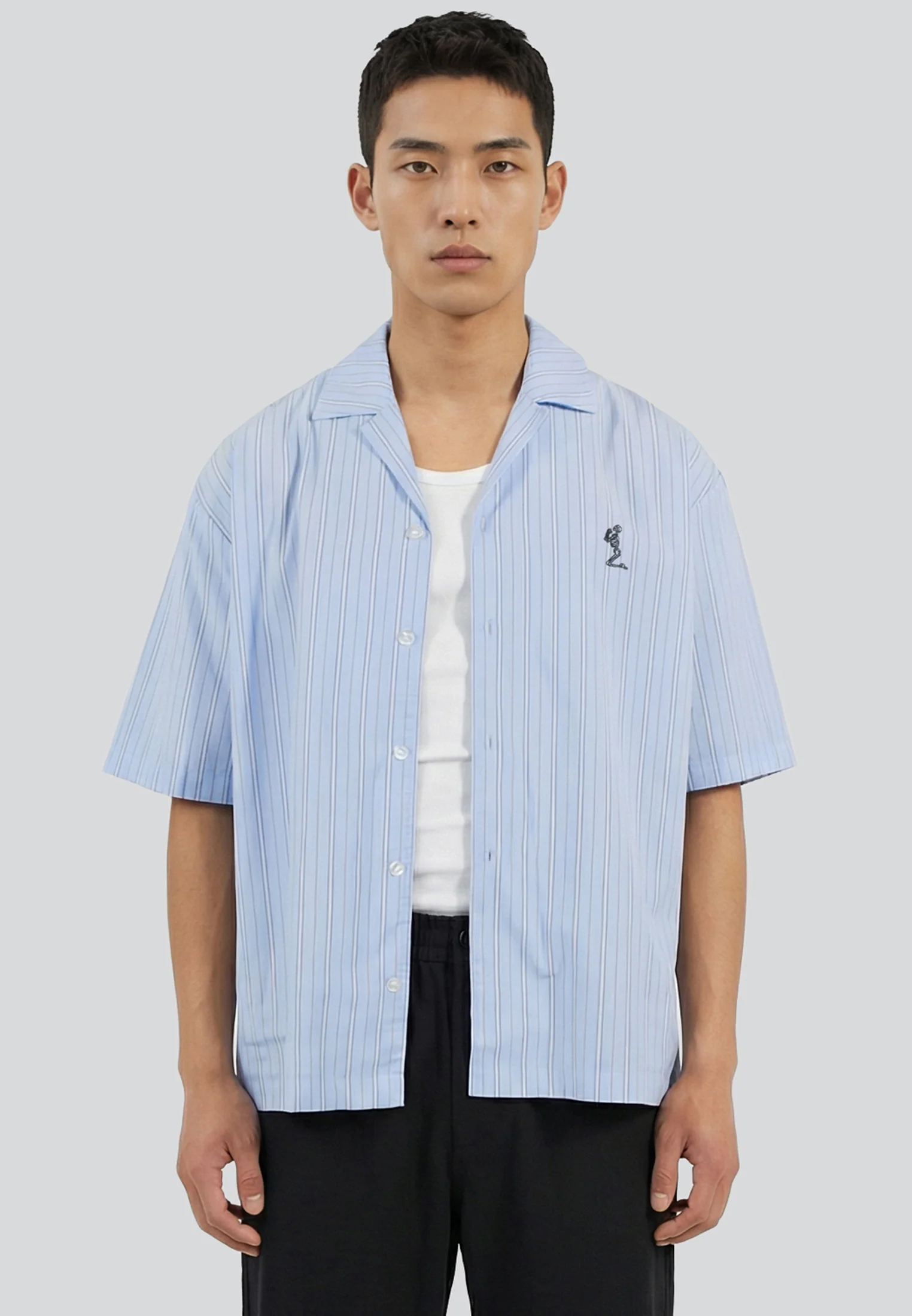 STRIPE CROPPED SHIRT WHITE & BLUE - Image 3