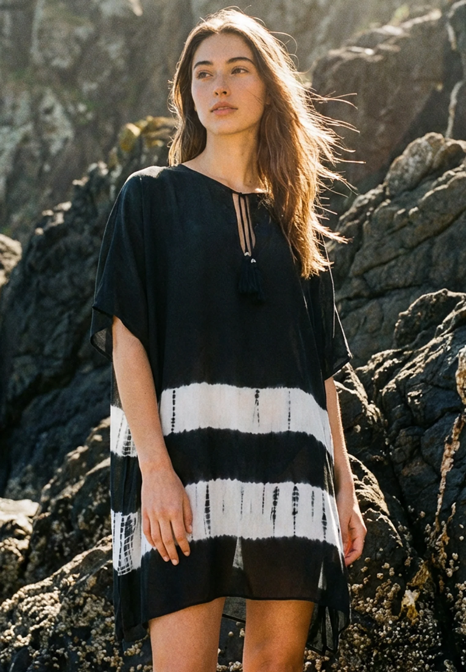 ELLA KAFTAN JET BLACK & WHITE - Image 2