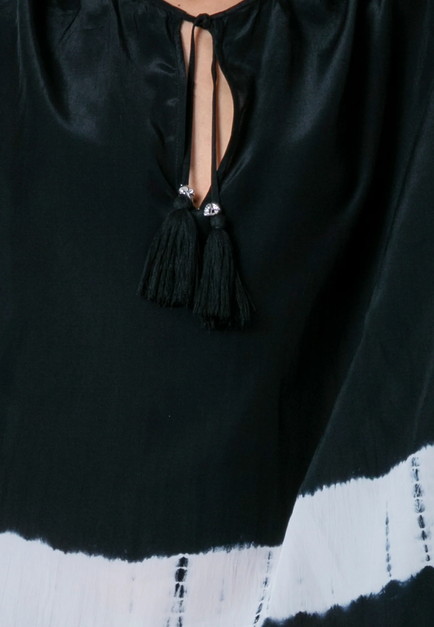 ELLA KAFTAN JET BLACK & WHITE - Image 6