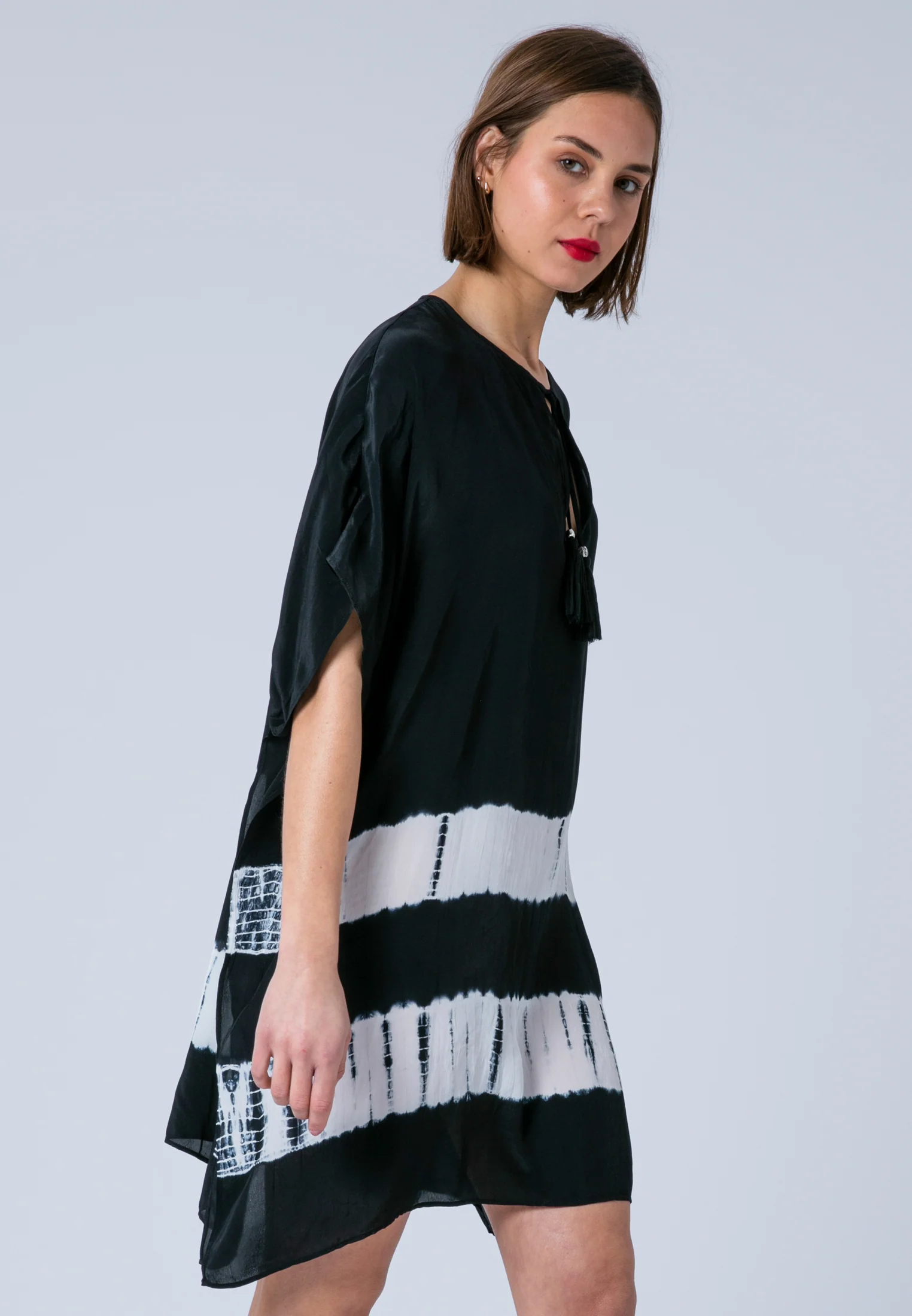 ELLA KAFTAN JET BLACK & WHITE - Image 7