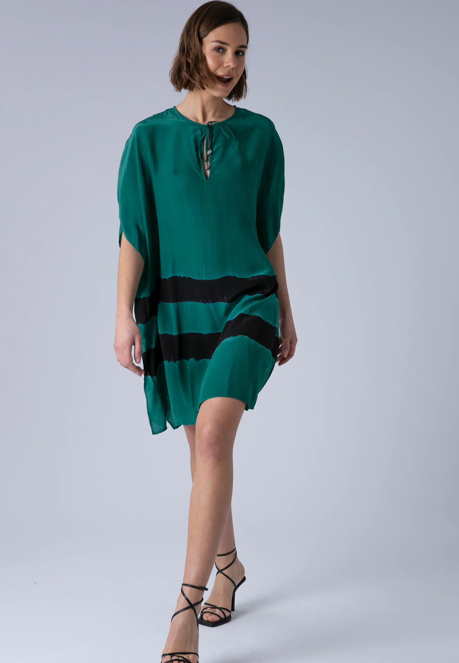 ELLA KAFTAN GREEN & BLACK - Image 6