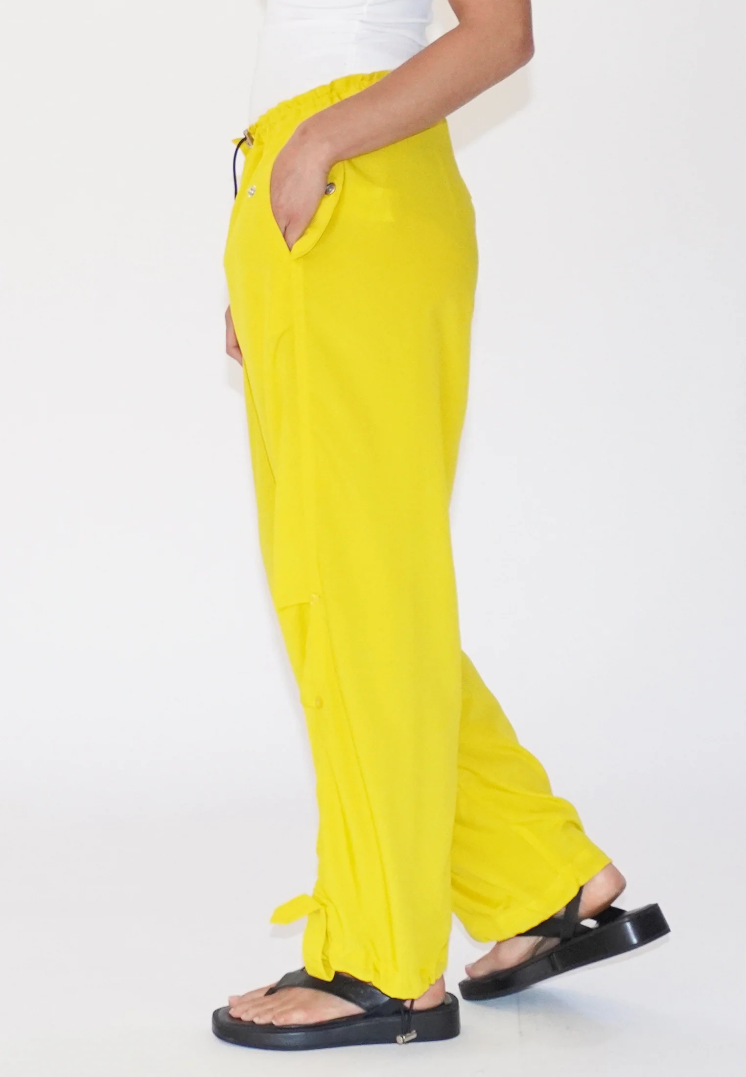 TRACE YELLOW PARACHUTE TROUSERS - Image 5