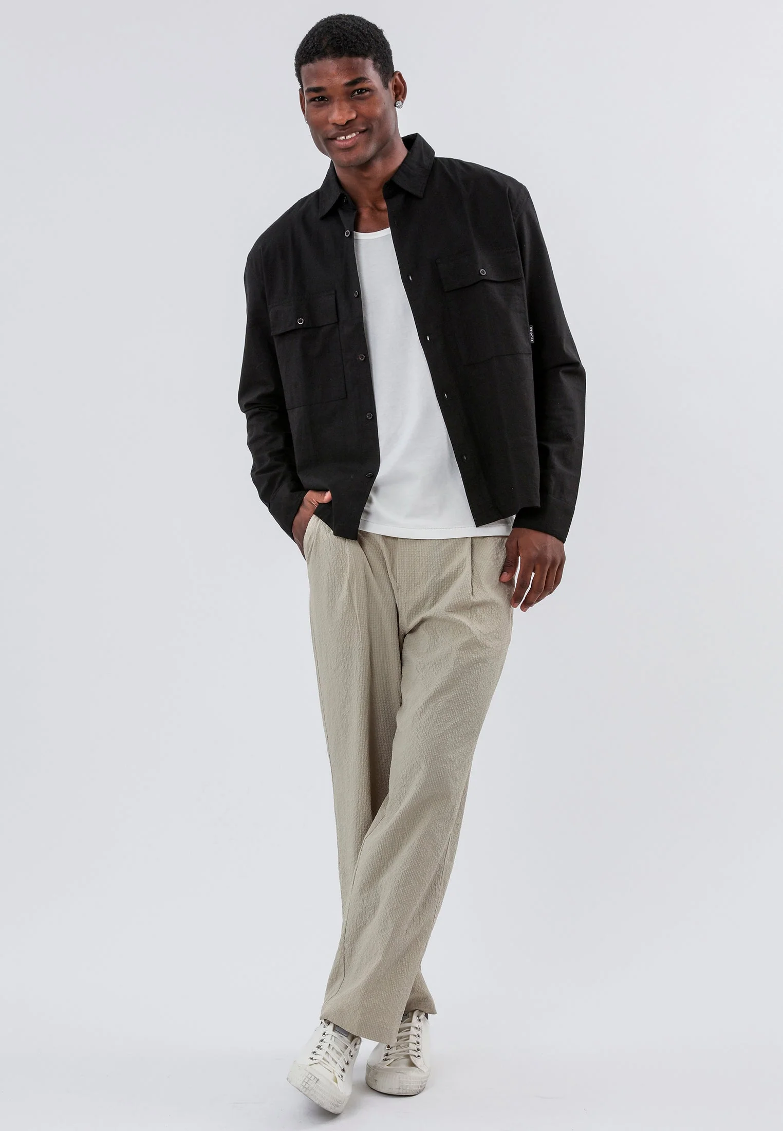 TWO POCKET RELAXED LINEN BLEND SHIRT BLACK - Image 4