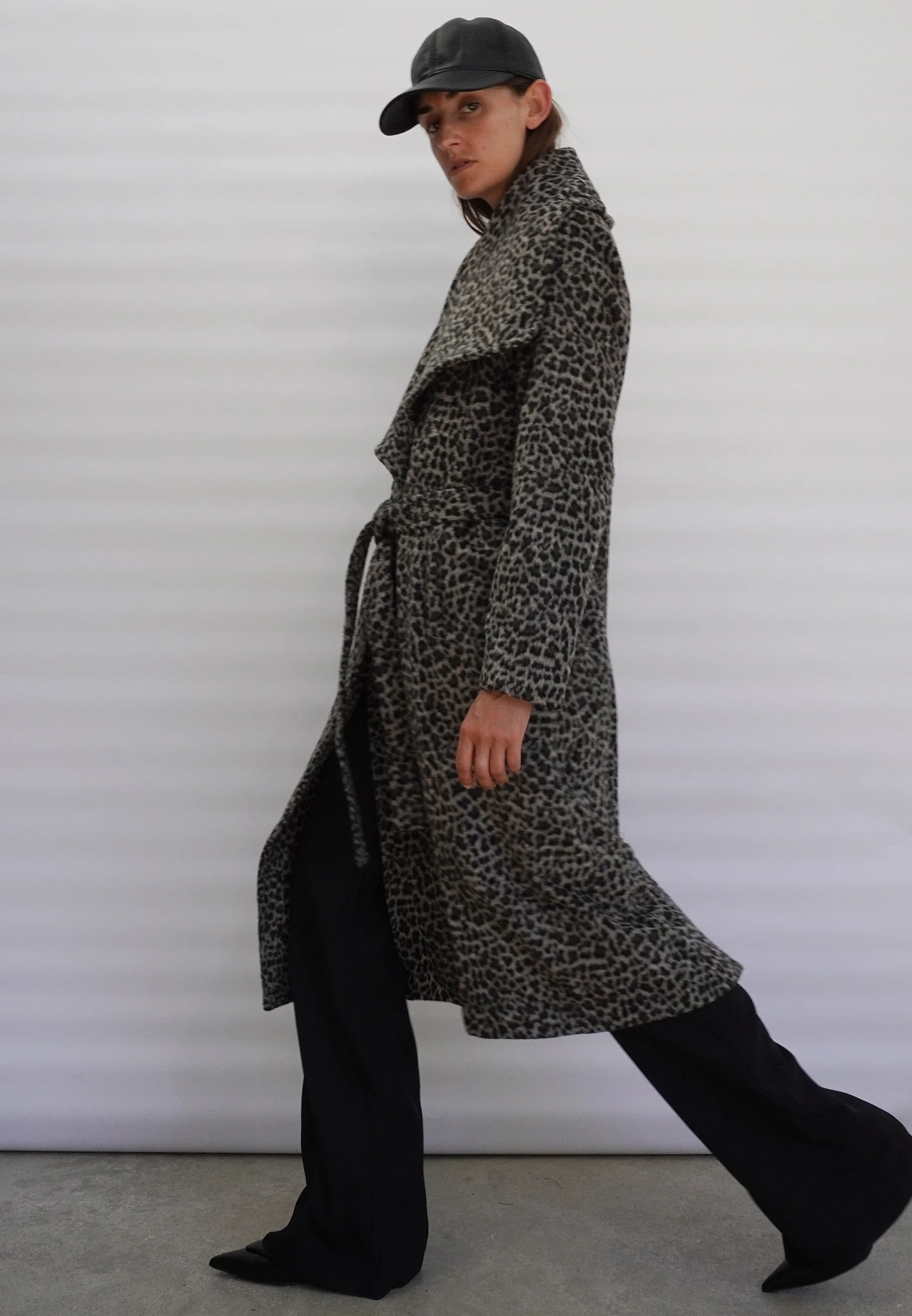 ULTRA COAT ANIMAL JACQUARD - Image 6