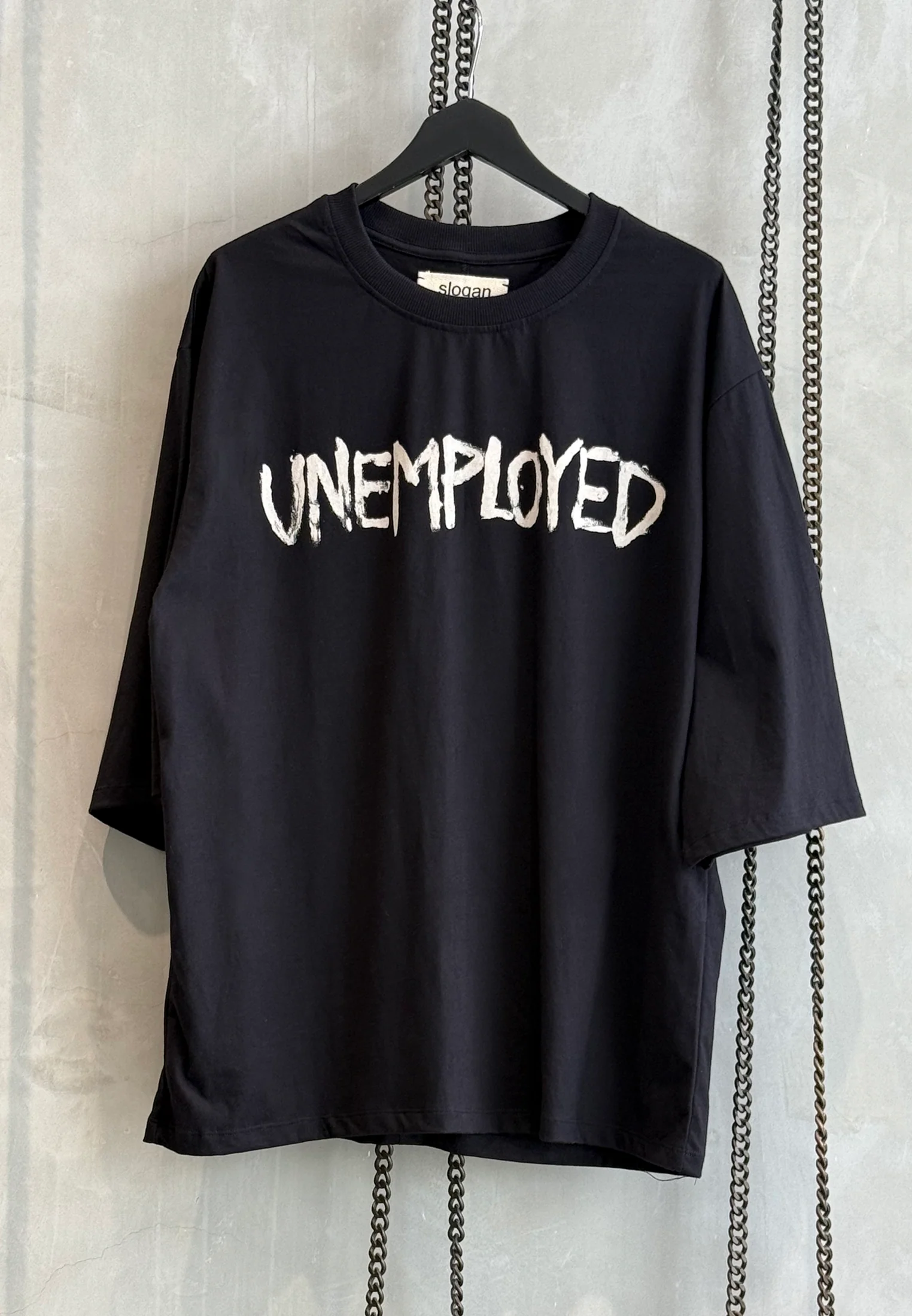 UNEMPLOYED OVERSIZED T-SHIRT BLACK - Image 9