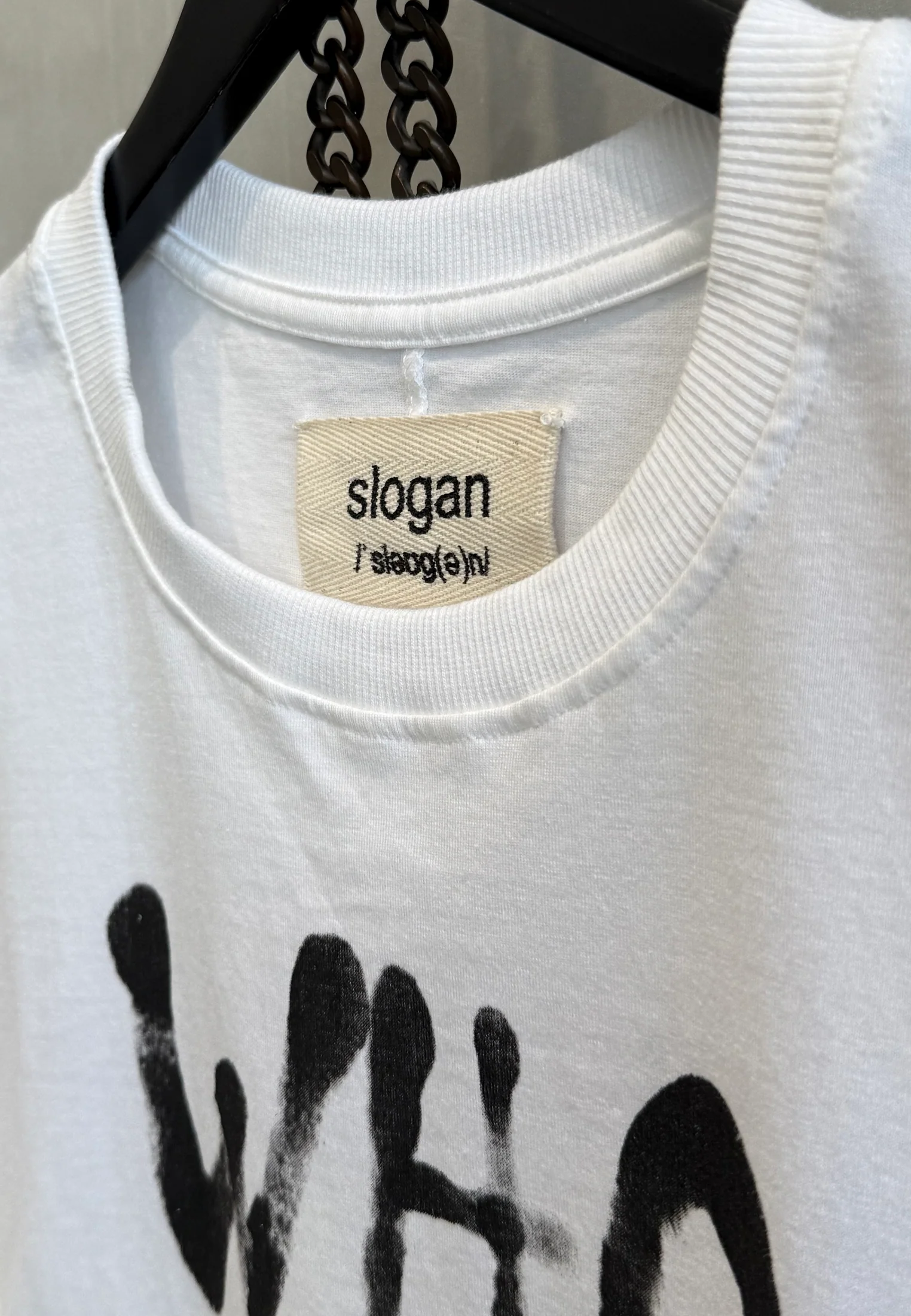 WHO GIVES A FUCK OVERSIZED T-SHIRT WHITE - Image 6