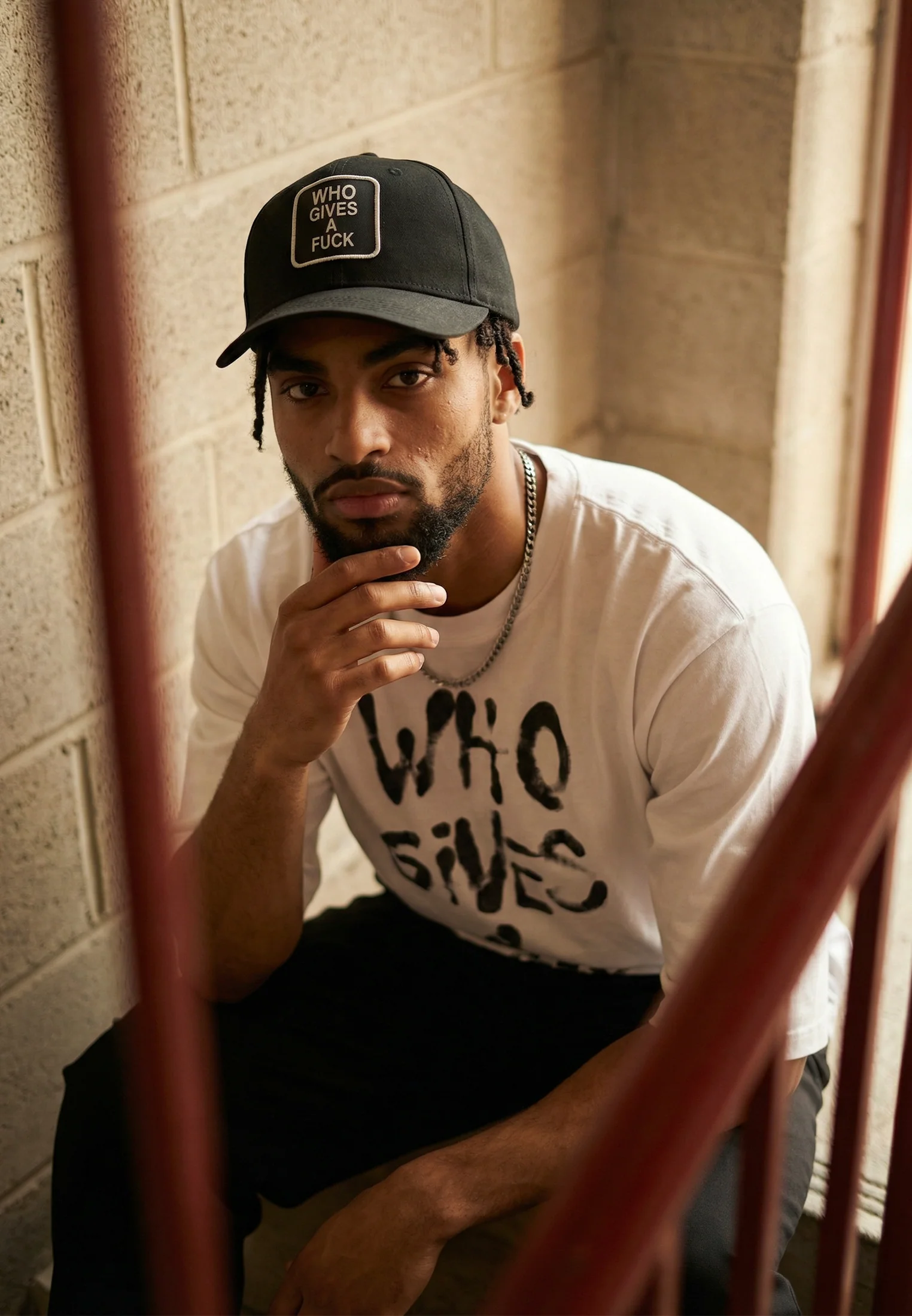 WHO GIVES A FUCK OVERSIZED T-SHIRT WHITE - Image 7