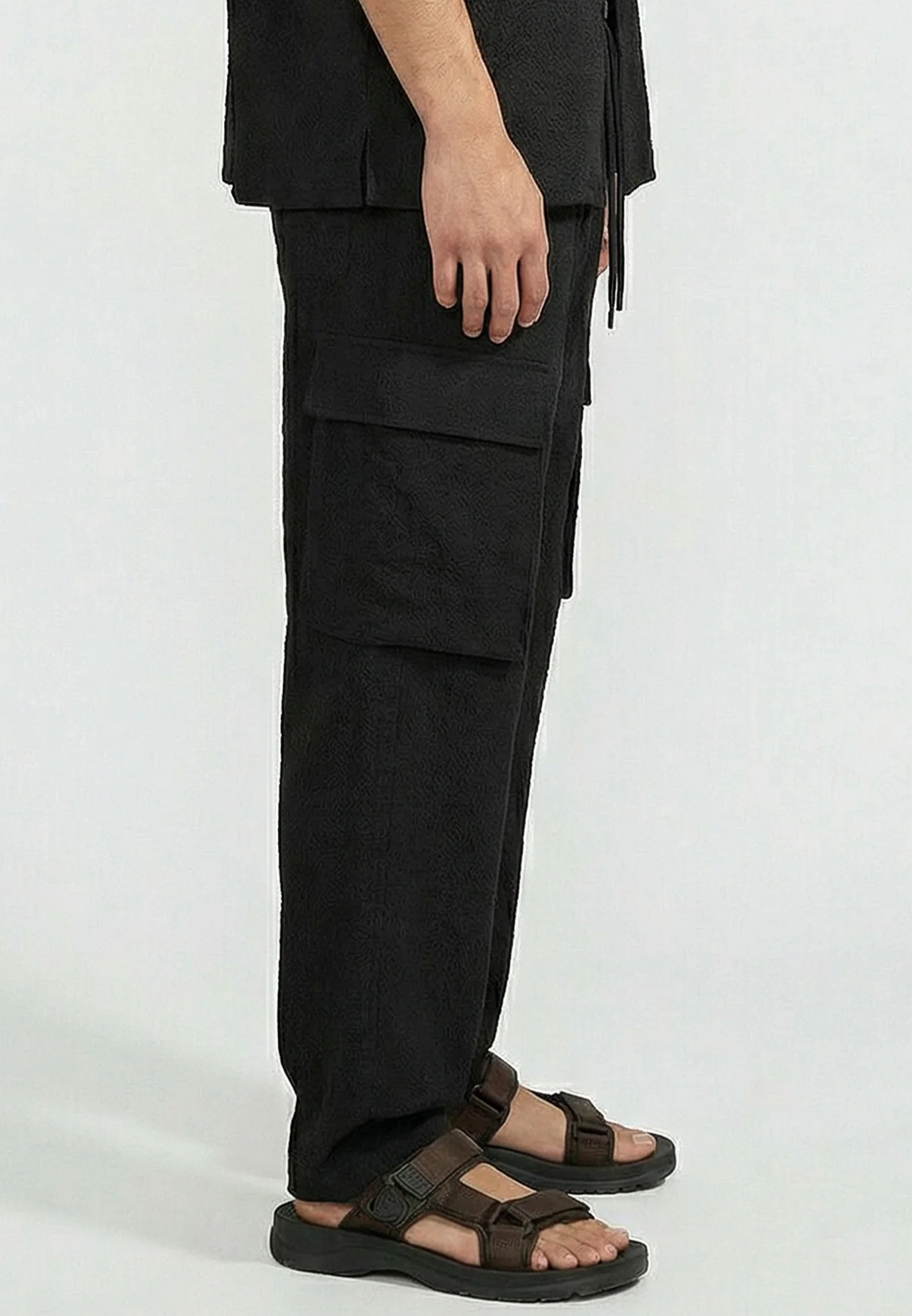 WIDE CRINKLE CARGO BLACK - Image 4