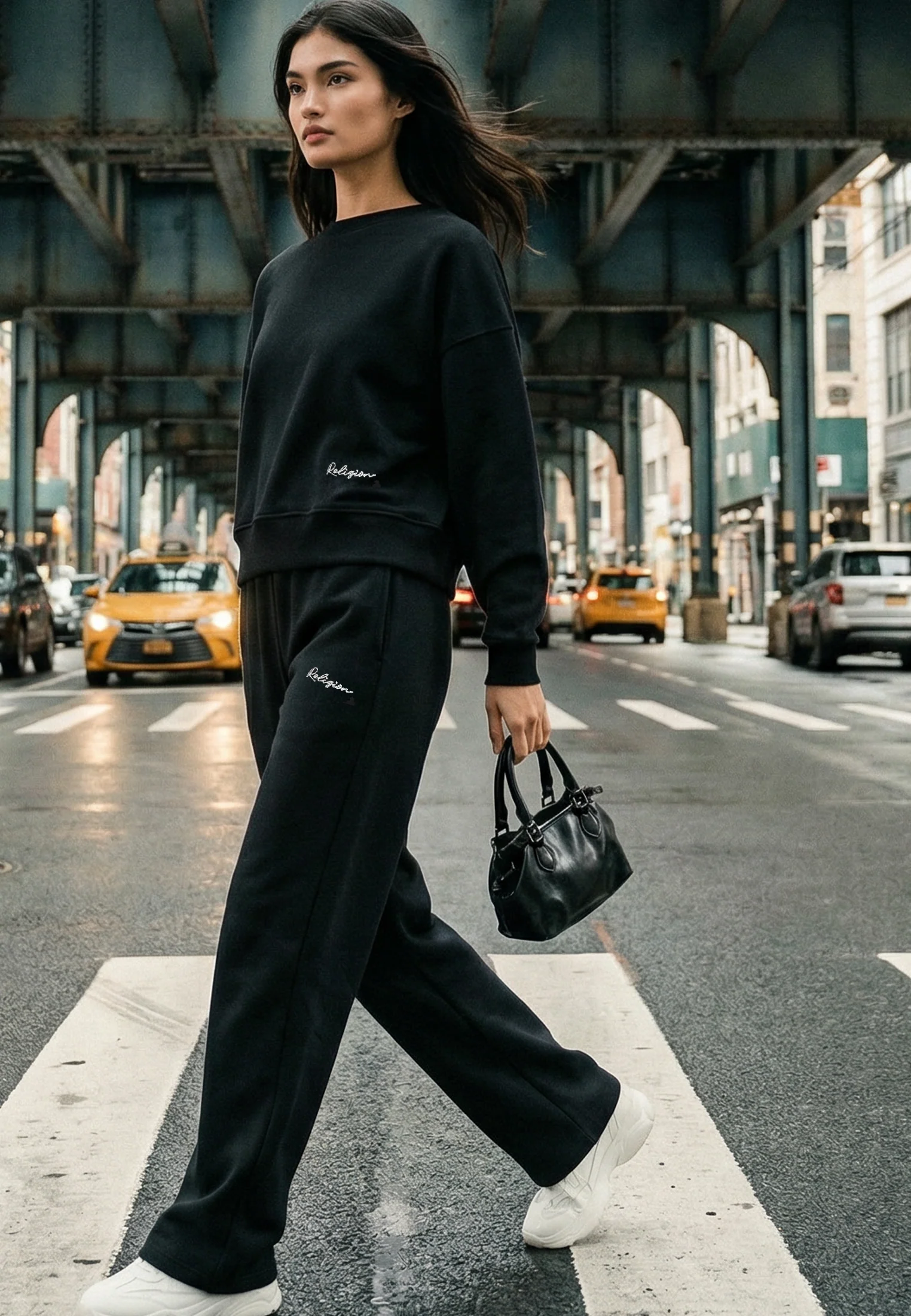 EMBROIDERY RELAXED SWEATPANTS BLACK - Image 5