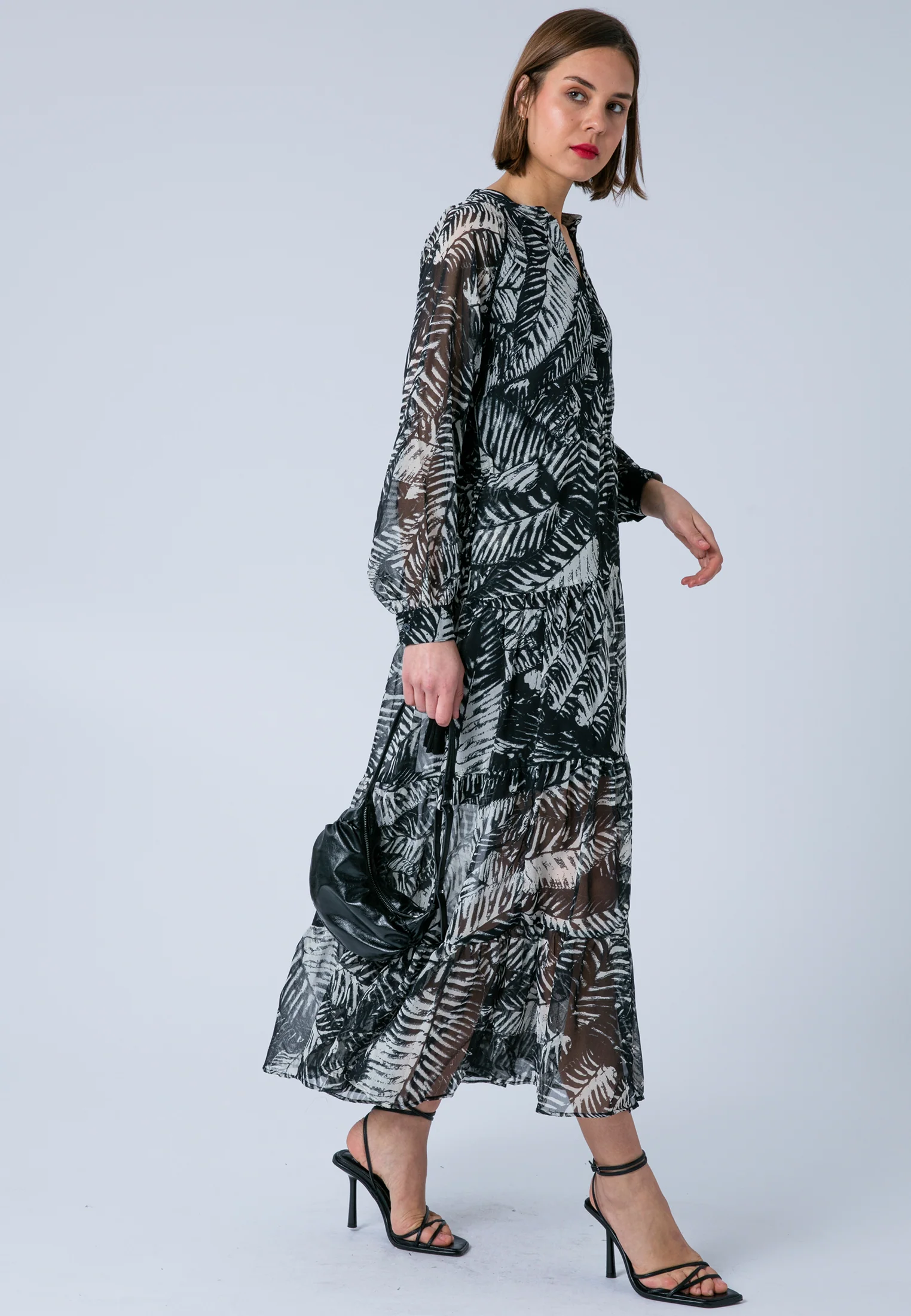 ZOE MAXI DRESS VAMP BLACK & WHITE - Image 6