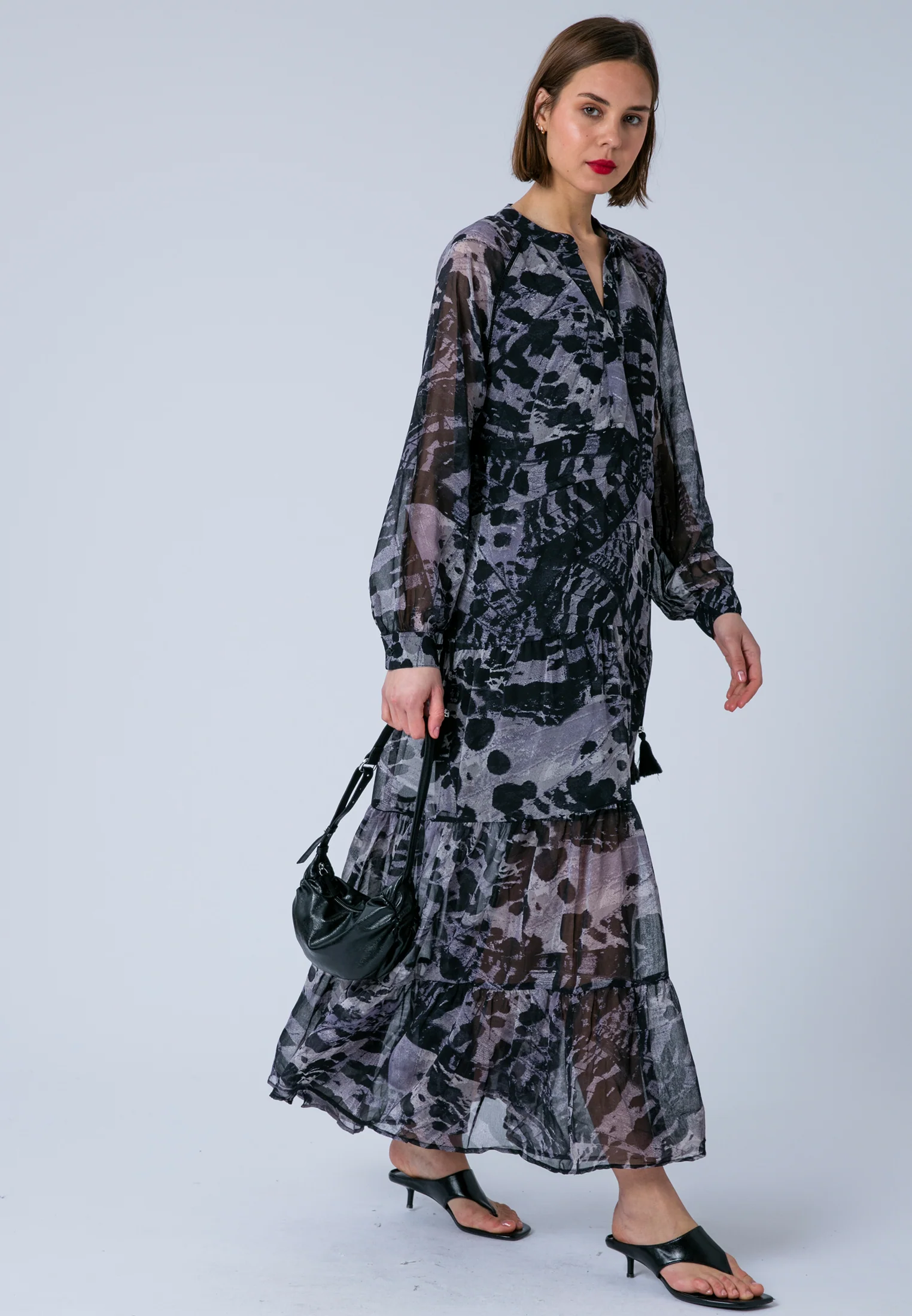 ZOE MAXI DRESS WINGS TAUPE - Image 4